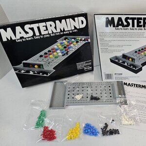 MASTERMIND Board Game Pressman 2015 Target Exclusive Lightly Play 100% COMPLETE!